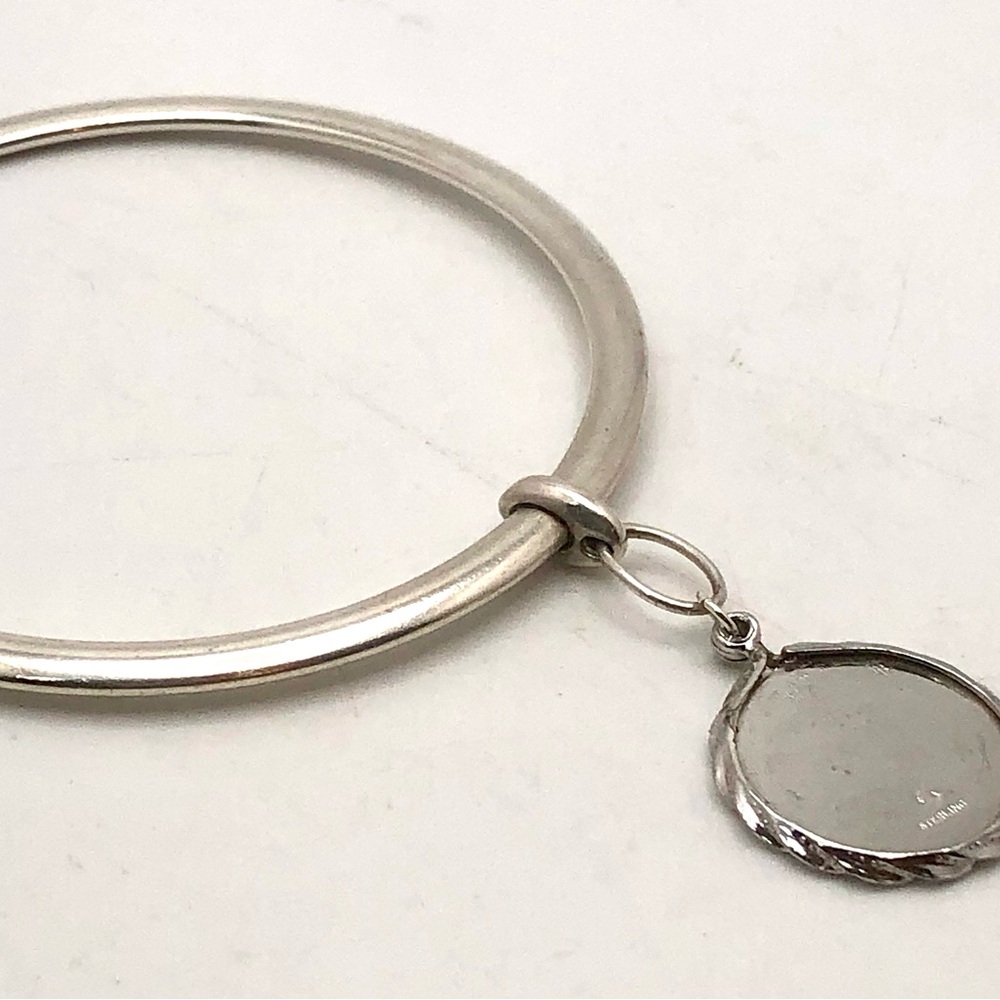 Vintage Solid Round Sterling Silver Flat Design B… - image 4